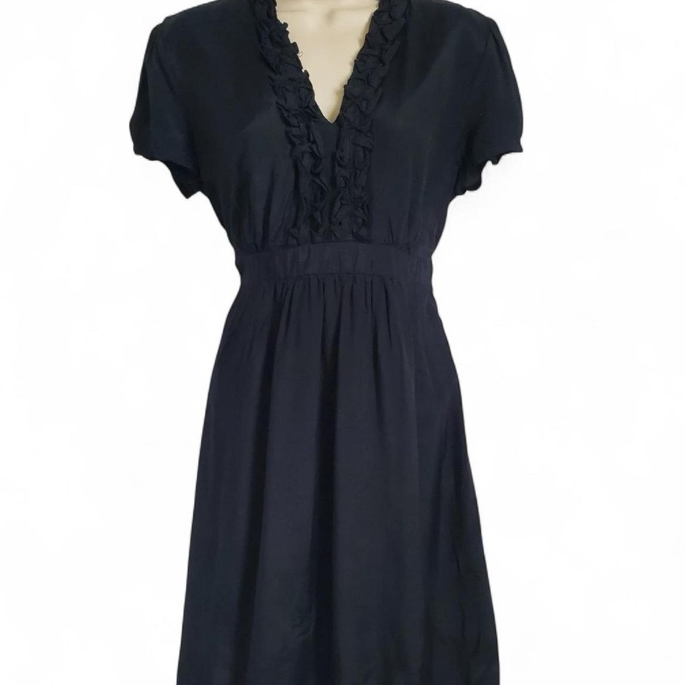 🖤 Motherhood Maternity Black Dress
Size Medium